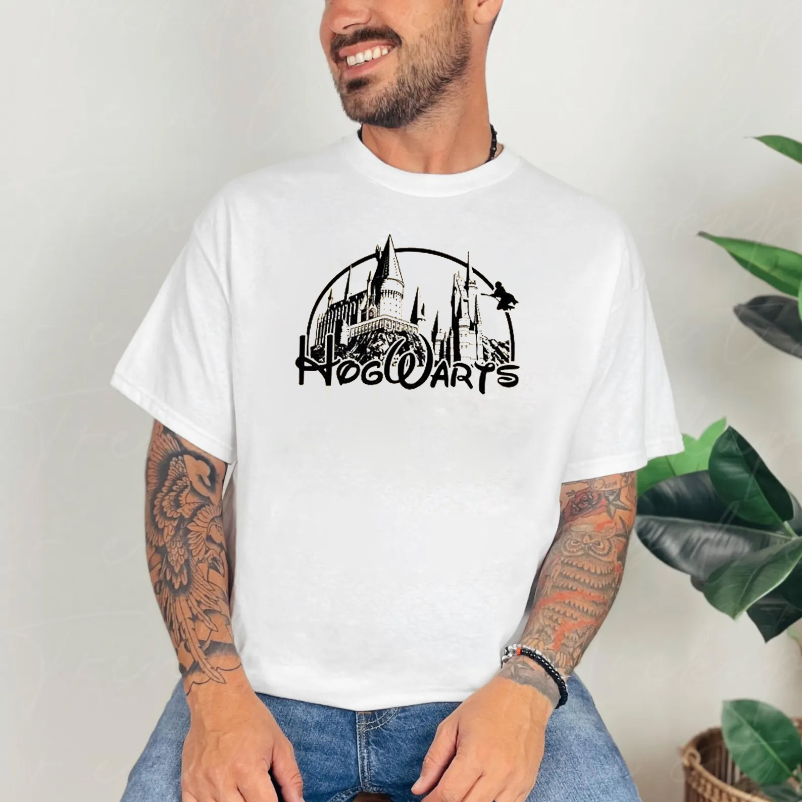 Harry Potter Hogwarts Castle Retro T-shirt Harry Potter Hogwarts Castle Retro T-shirt