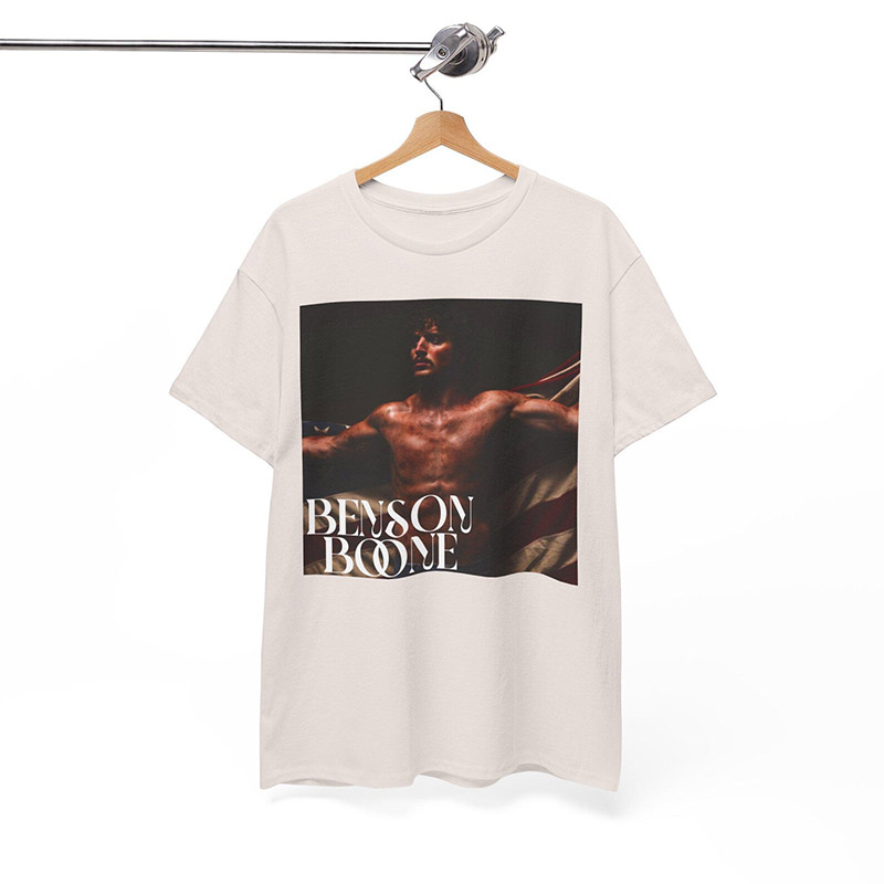 Benson Boone Graphic Photo T-shirt Benson Boone Graphic Photo T-shirt