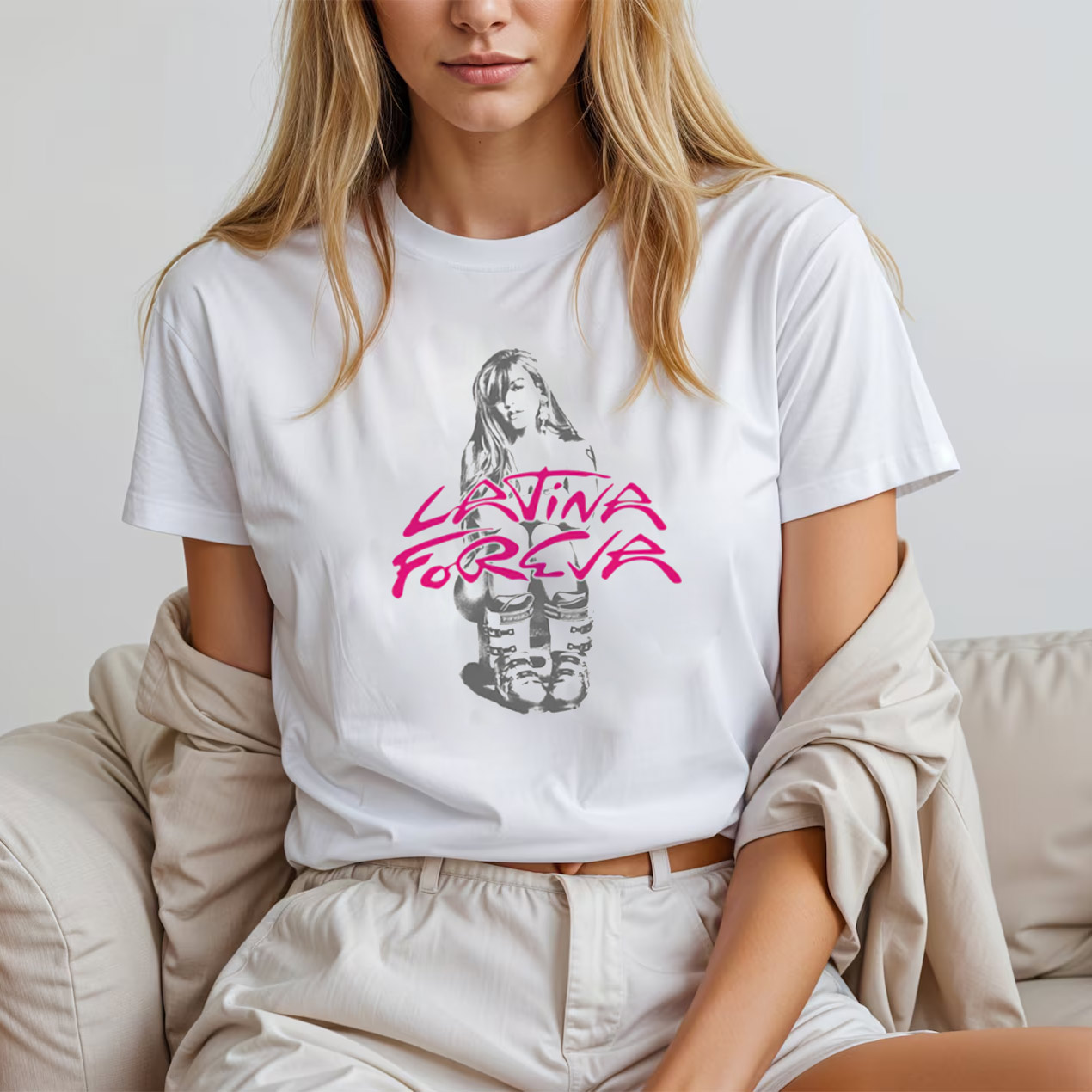 Karol G LATINA FOREVA T-shirt Karol G LATINA FOREVA T-shirt