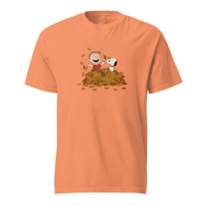 Snoopy And Linus Playing In A Pile Of Leaves Comfort Colors T-shirt Snoopy And Linus Playing In A Pile Of Leaves Comfort Colors T-shirt