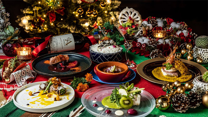 Vintage Christmas vs. Modern Christmas