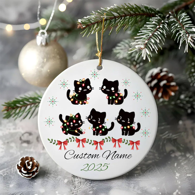 Custom Kawaii Christmas Cats' Ornament Custom Kawaii Christmas Cats' Ornament