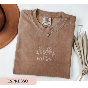 Christmas Gingerbread Couple Comfort Colors tee 1 PersonalizedShirts.net