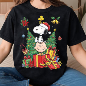Snoopy And Charlie Brown Tree Christmas Gifts Shirt