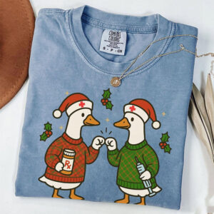 Christmas Goosebumps Nurse Silly Goose Comfort Colors Shirt