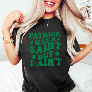 Funny St Patrick’s Day Lucky Shamrock T-shirt