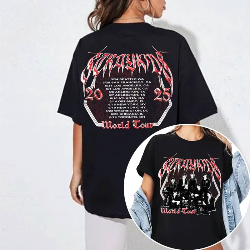 Stray Kids Dominate Skzoo World Tour 2-sided T-shirt Stray Kids Dominate Skzoo World Tour 2-sided T-shirt