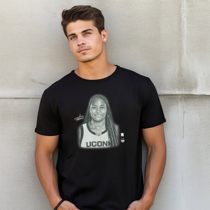 UConn Sarah Strong Portrait Tee UConn Sarah Strong Portrait Tee