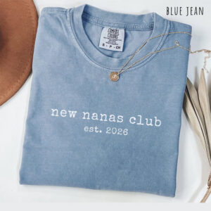 New Nanas Club Gift Mothers Day 2026 Comfort Colors Tee 1 PersonalizedShirts.net