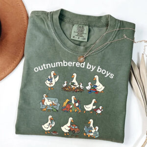 Funny Boy Mom Goose, Boy Mom Mothers Day Comfort Colors Tee