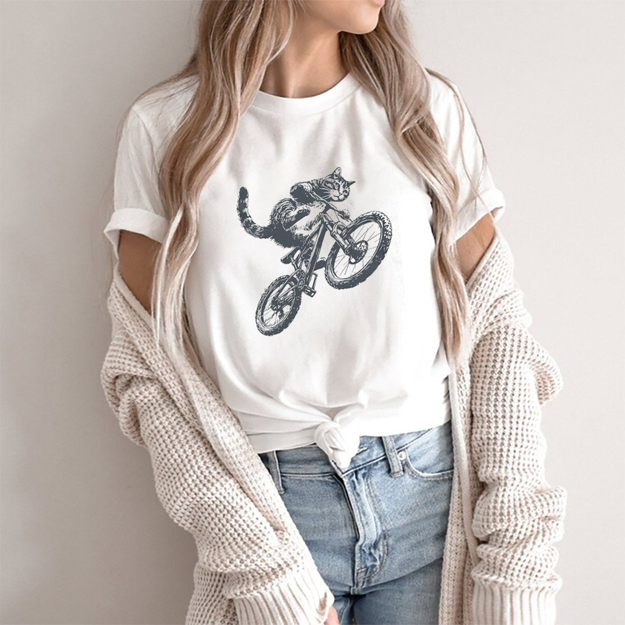 Cat Riding Bicycle Funny Kitten T-shirt