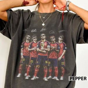 World Cup Champions Spain Soccer Team Signatures Comfort Colors Shirt 2